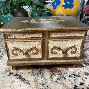 Florentine jewelry keepsake box from Italy.